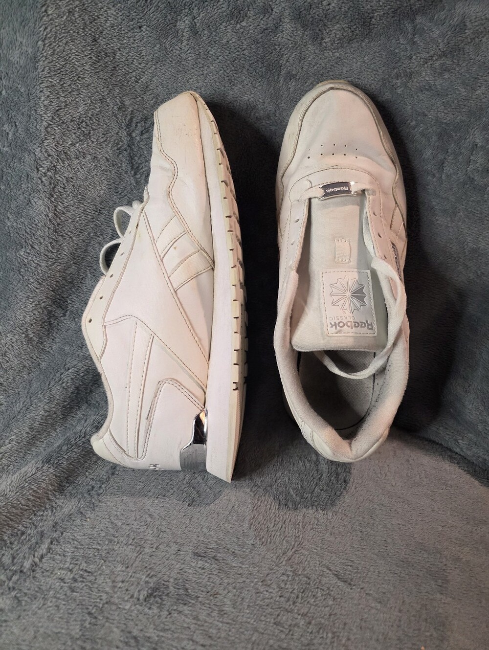 Reebok Classic Leather White Silver Metallic Men Size 10.5 Low Top Sneakers